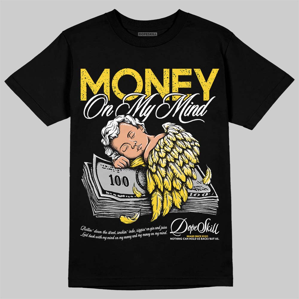 Tour Yellow 4s DopeSkill T-Shirt MOMM Graphic