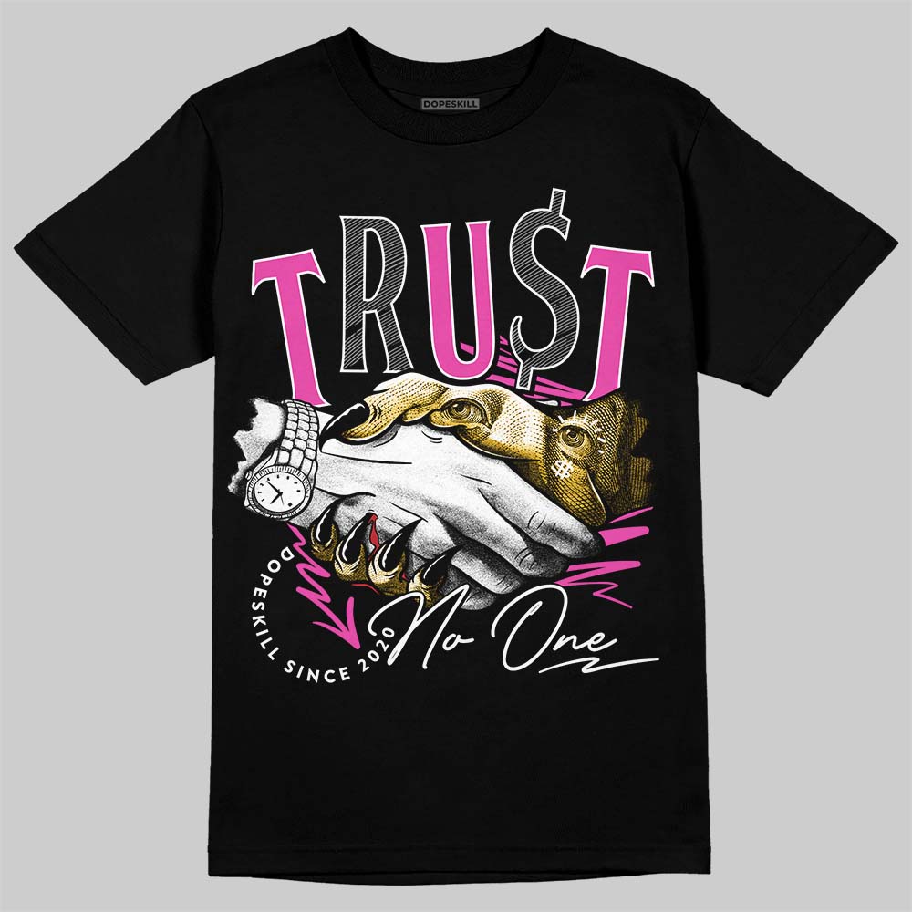 Comic 4s DopeSkill T-Shirt Trust No One Graphic