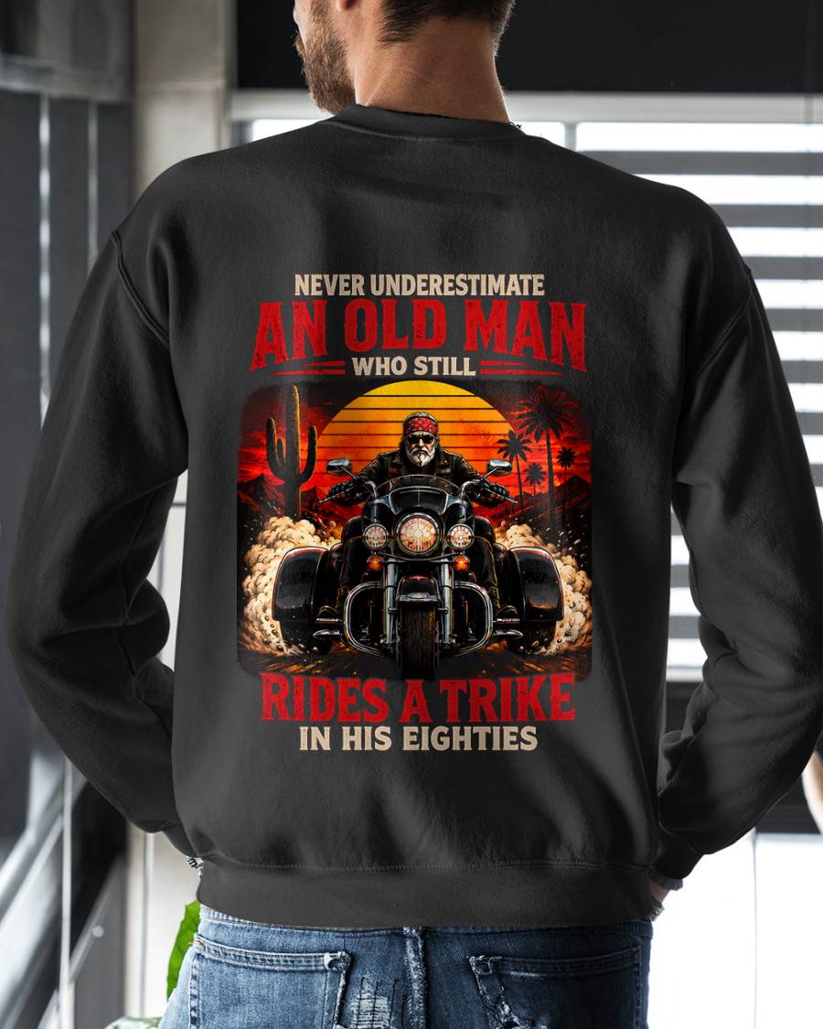 NEVER UNDERESTIMATE AN OLD MAN BIKER - SHIRT FOR MEN - LUNA00 (SKU2608-37) 3